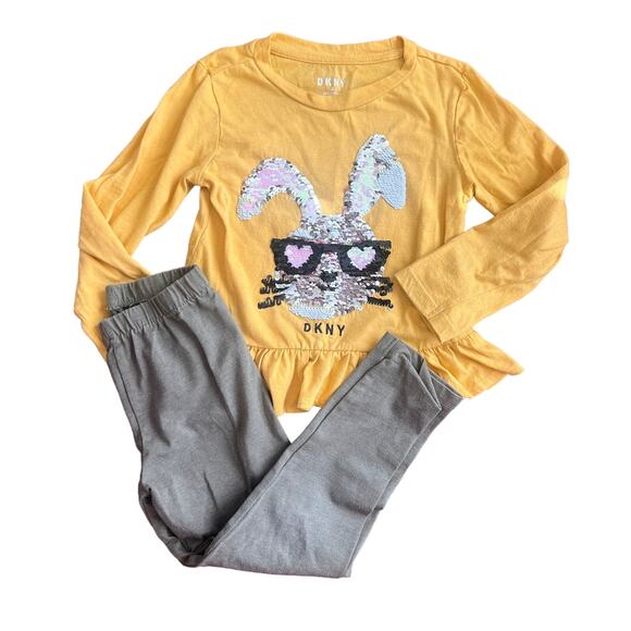 Dkny Other - DKNY 4 Children's Long Sleeve Outfit Reverse Sequin Bunny Fall Cozy